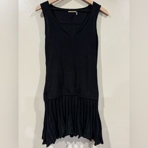 Max Studios Black Sleeveless Dress (Fits like a medium)